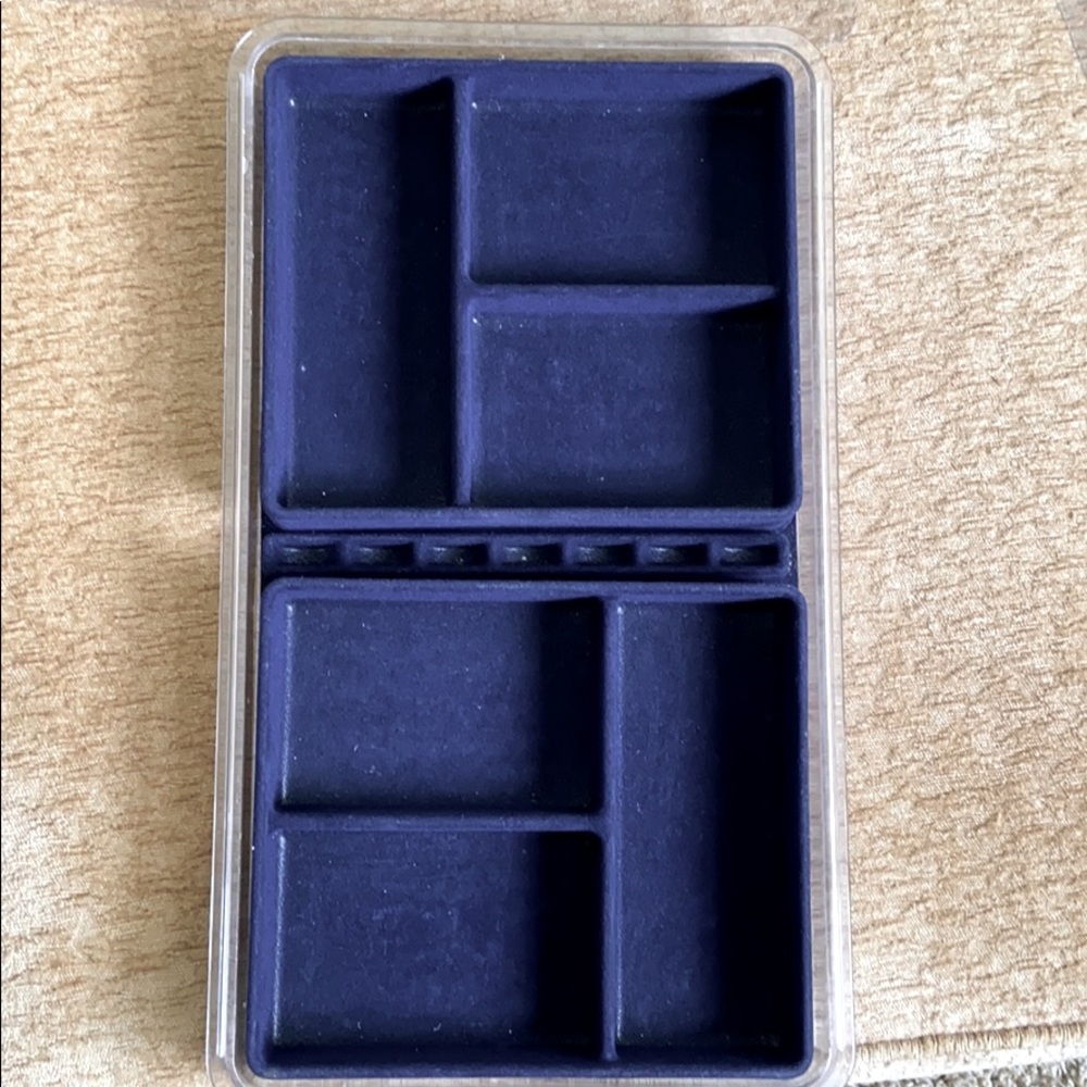 Neatnix Stax jewelry organizer tray.